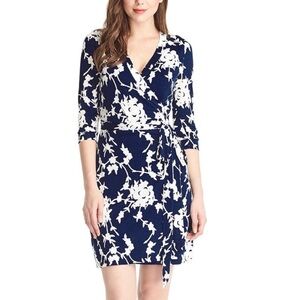 Grapent navy blue and white floral wrap dress size 6 flowers party cocktail work